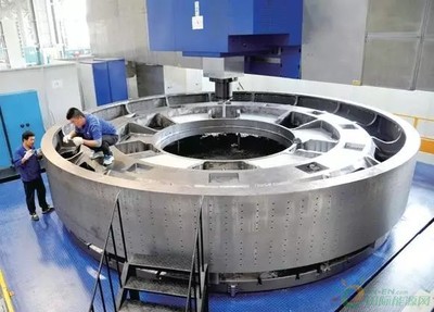 大連重工成功研制全球最大風(fēng)電轉(zhuǎn)子核心部件